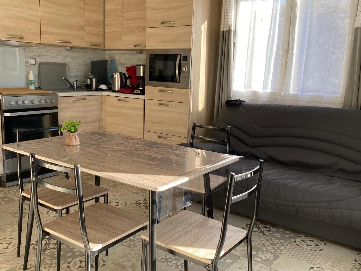 Embrun - Appartement 4/6 Personnes Avec Exterieurs Экстерьер фото